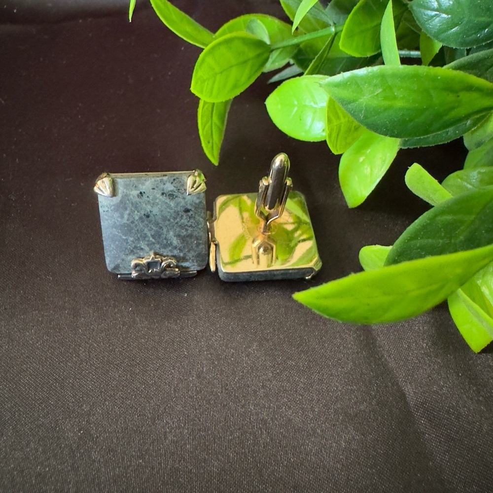 SWANK natural stone cufflings